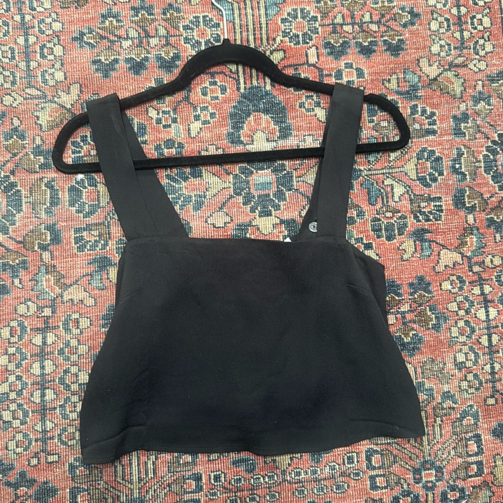 Reformation Lorin top- never worn, size small.